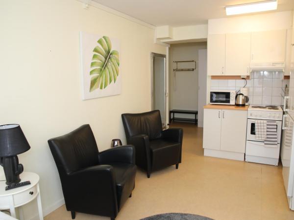 Fastliving Apartment Hotel : photo 3 de la chambre petit studio