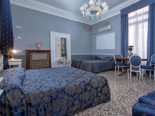 Hotel Mezzo Pozzo : photo 5 de la chambre suite junior