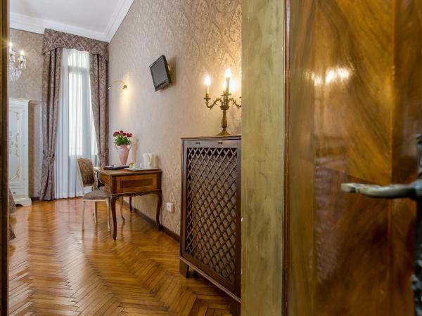 Hotel Mezzo Pozzo : photo 9 de la chambre chambre deluxe double ou lits jumeaux