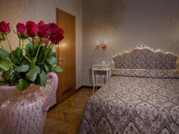 Hotel Mezzo Pozzo : photo 5 de la chambre chambre deluxe double ou lits jumeaux