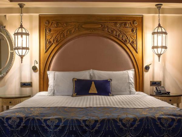 KAMARES Historic Boutique Hotel & Spa : photo 1 de la chambre chambre deluxe double ou lits jumeaux