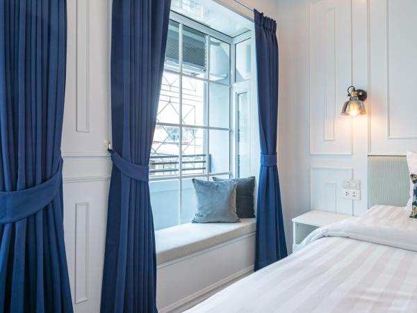 White Ivory Bed And Breakfast : photo 5 de la chambre suite avec balcon