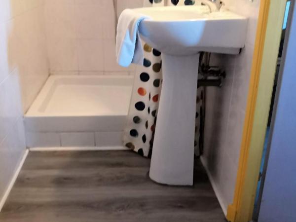 Appart'Hotel Festival Sud Suites - Avignon TGV : photo 5 de la chambre studio supérieur