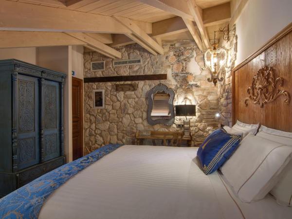 KAMARES Historic Boutique Hotel & Spa : photo 2 de la chambre chambre lit queen-size deluxe