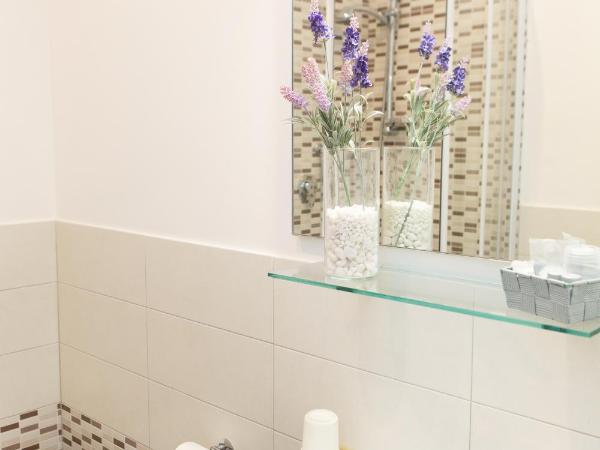 Affittacamere San Martino : photo 2 de la chambre chambre simple avec salle de bains privative