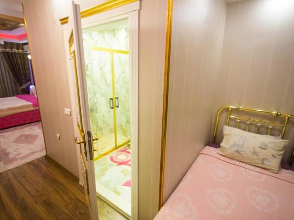 MARKO PASA KONAGİ : photo 6 de la chambre suite familiale avec balcon