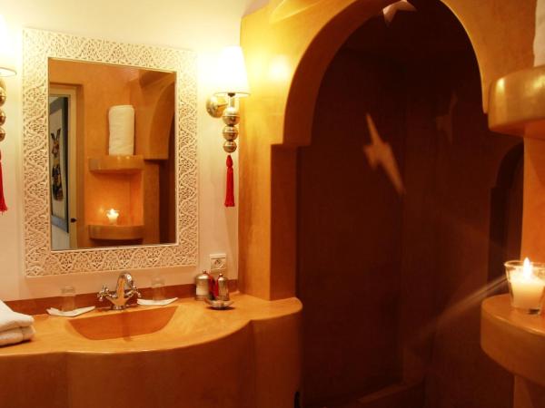 Riad Clémentine : photo 3 de la chambre chambre double confort
