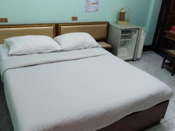 Top North Guest House : photo 1 de la chambre chambre double ou lits jumeaux Économique avec ventilateur