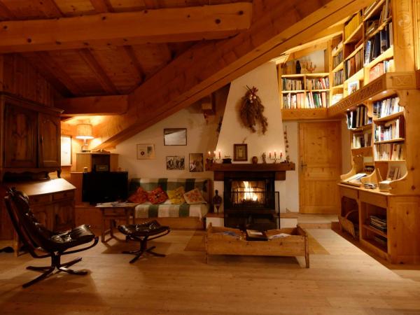 Hôtel 3 étoiles -Restaurant Le Pilatus Courchevel : photo 4 de la chambre appartement 2 chambres avec balcon