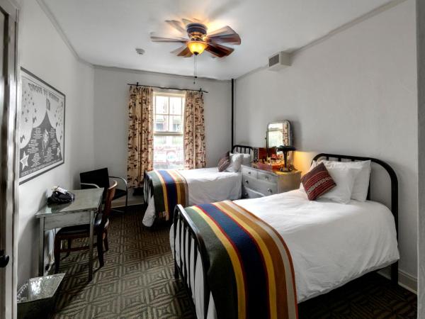 Hotel Congress : photo 2 de la chambre chambre 2 lits jumeaux club