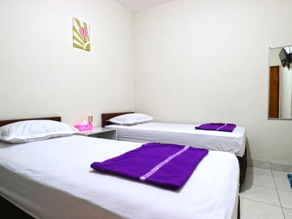 Casa Sidoluhur 17 : photo 5 de la chambre chambre double standard