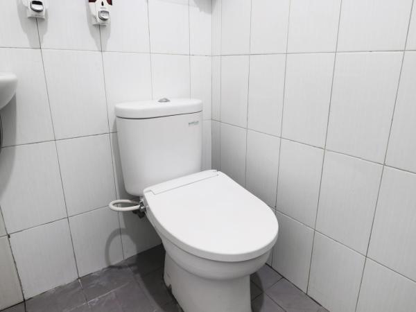 Casa Sidoluhur 17 : photo 9 de la chambre chambre double standard