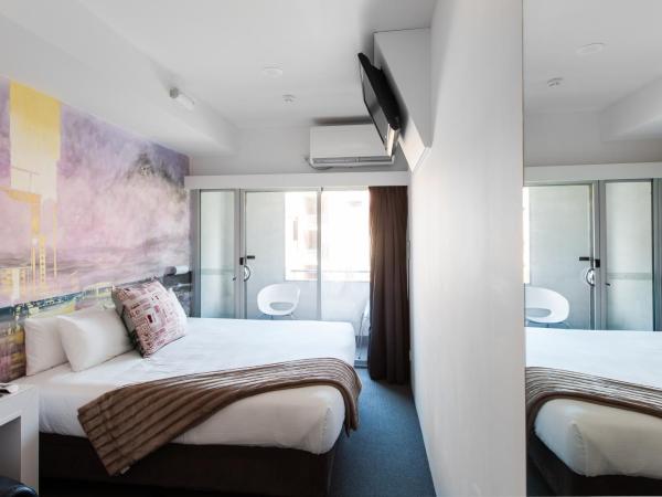 Majestic Minima Hotel : photo 1 de la chambre unique art room