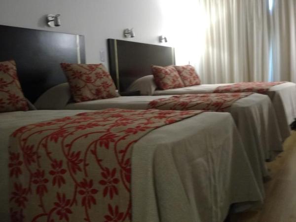 Palermo Bridge : photo 2 de la chambre chambre quadruple avec baignoire