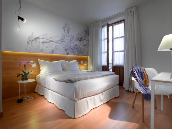 Hotel Párraga Siete : photo 2 de la chambre chambre deluxe double ou lits jumeaux