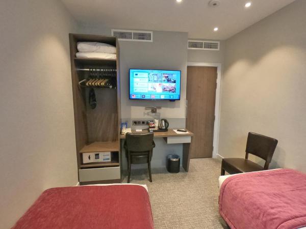 Best Western Plus Delmere Hotel : photo 6 de la chambre chambre lits jumeaux standard