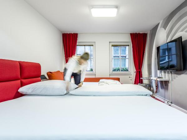 Hotel am Museum Köln : photo 3 de la chambre chambre familiale avec salle de bains