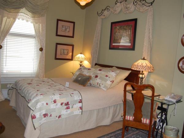 McGee's Inn : photo 1 de la chambre chambre lit queen-size - 18