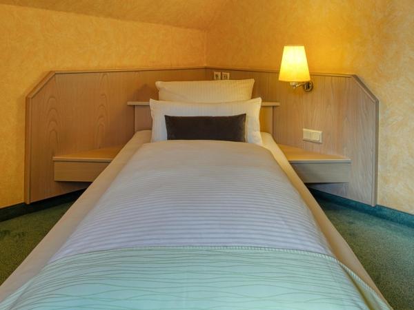 Hotel Kischers Landhaus : photo 2 de la chambre chambre simple confort avec douche