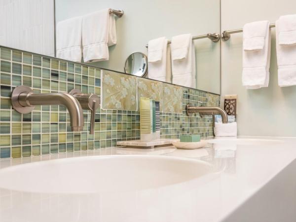 Hotel Broad Ripple : photo 7 de la chambre appartement avec balcon