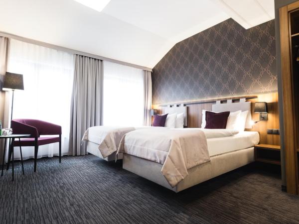 Best Western Hotel Mariacki Katowice : photo 6 de la chambre chambre lits jumeaux standard