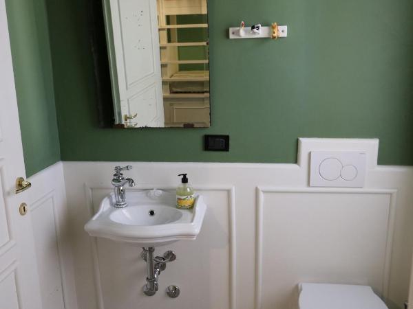 Grand Hostel Coconut : photo 2 de la chambre lit dans dortoir mixte de 4 lits