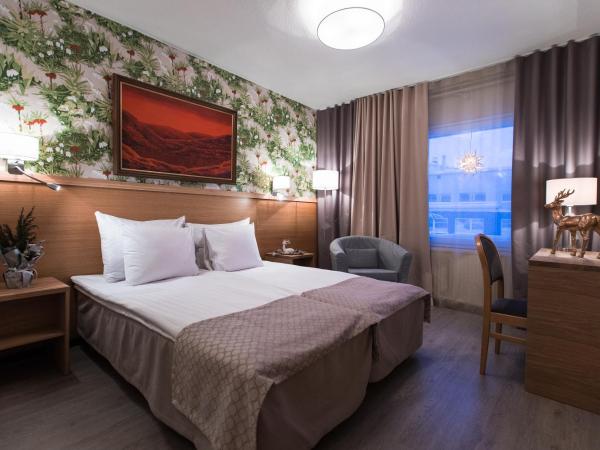 Hotel Aakenus : photo 3 de la chambre chambre lits jumeaux