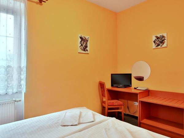 Attic Hotel : photo 2 de la chambre chambre double ou lits jumeaux standard