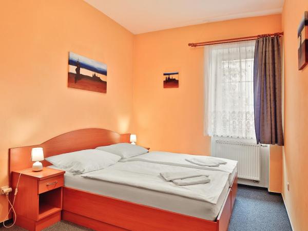 Attic Hotel : photo 3 de la chambre chambre double ou lits jumeaux standard
