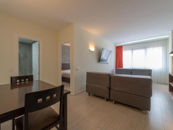 Apartamentos Recoletos : photo 6 de la chambre appartement suite junior (1-6 adultes)