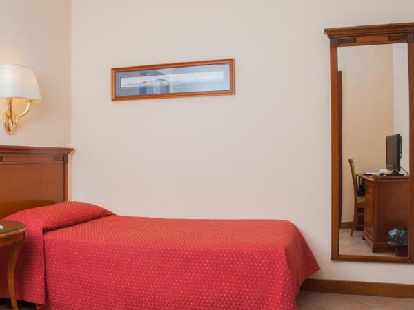 Le Cheminée Business Hotel Napoli : photo 1 de la chambre chambre simple