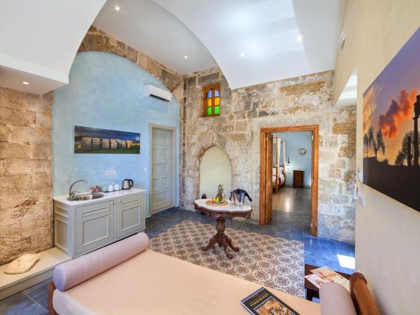 In Camera Art Boutique Hotel : photo 1 de la chambre suite junior (temple d'apollon)