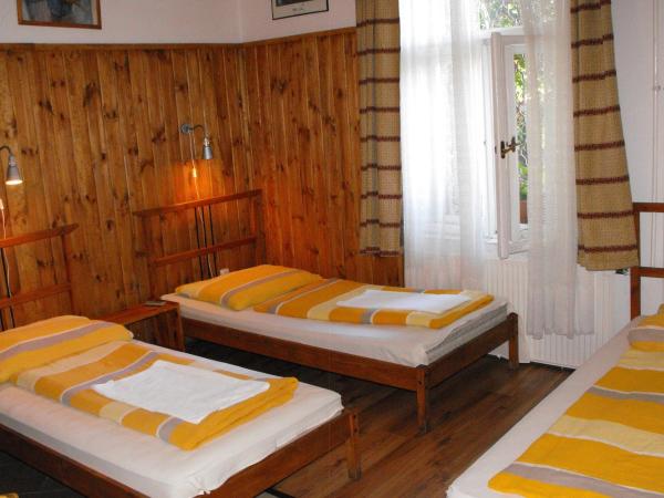Hungaria Guesthouse : photo 2 de la chambre chambre triple