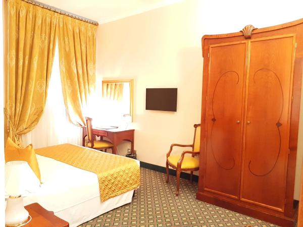 Hotel Berchielli : photo 7 de la chambre chambre double ou lits jumeaux