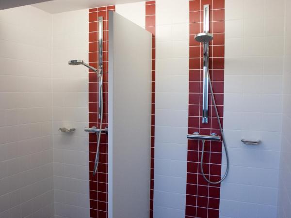 Ausbildungshotel St. Theresia : photo 4 de la chambre chambre simple avec toilettes communes