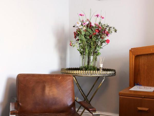 The Dark Horse Pub : photo 7 de la chambre chambre lit king-size