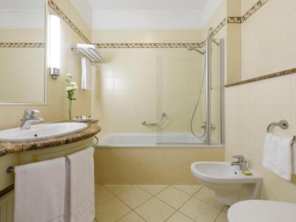 Danubius Hotel Astoria City Center : photo 3 de la chambre chambre double classique