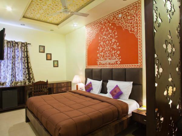 Hotel Shalimar : photo 2 de la chambre suite