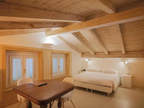 Hotel Casino Ridola : photo 2 de la chambre chambre double supérieure