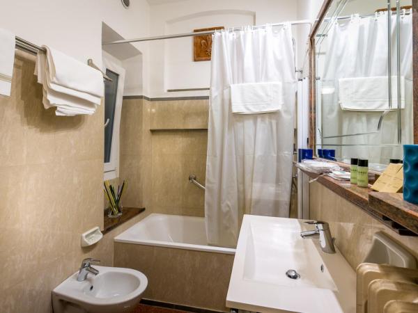 Hotel Collodi Firenze : photo 7 de la chambre suite junior