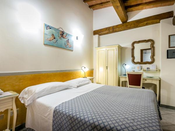 Hotel Collodi Firenze : photo 2 de la chambre chambre double ou lits jumeaux