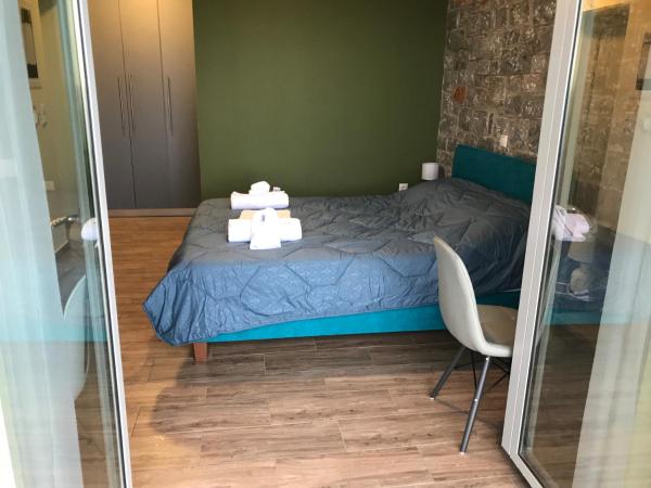 Verga's Apartments : photo 8 de la chambre chambre double deluxe - vue sur mer