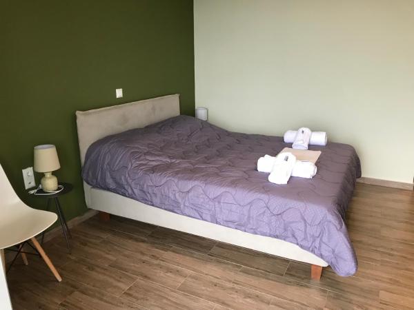 Verga's Apartments : photo 9 de la chambre chambre triple deluxe - vue sur mer