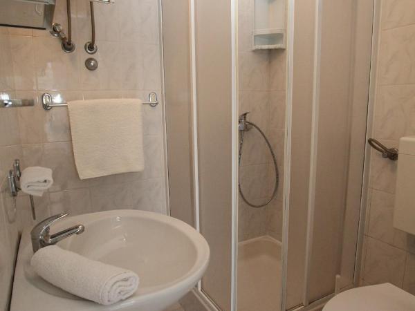 Apartments Kresan : photo 8 de la chambre studio avec balcon 