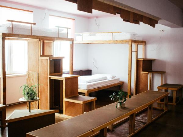 Hostel & Garten Eden : photo 5 de la chambre lit dans dortoir mixte de 8 lits 