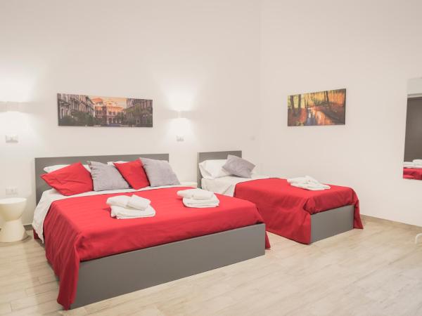 Fladi House Catania : photo 2 de la chambre chambre triple supérieure