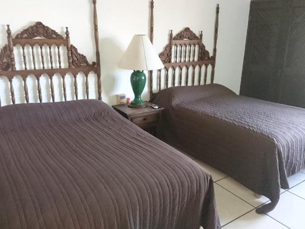 Villas del Sol en Los Tules : photo 3 de la chambre chambre lits jumeaux Économique