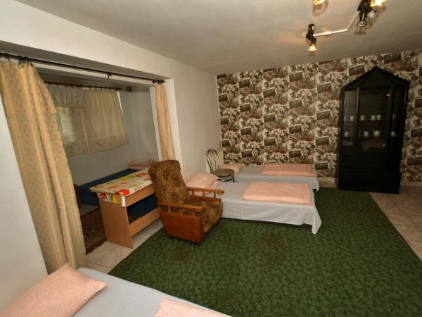 Hostel Madeira : photo 1 de la chambre lit dans dortoir de 8 lits 