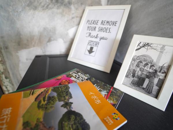 Dé Cafe & Rest House : photo 4 de la chambre lit superposé dans dortoir pour femmes