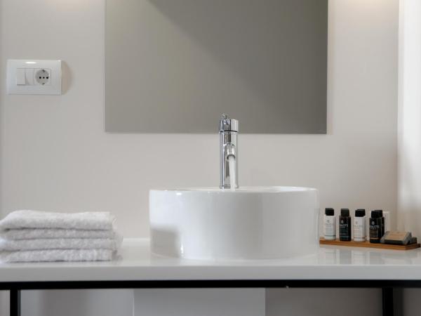 B4B Athens 365 : photo 2 de la chambre studio double ou lits jumeaux supérieur – vue sur acropole